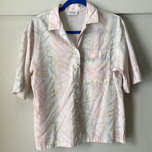 Vintage | Tops | Vintage Remo Of California 8s Printed Style Short ...